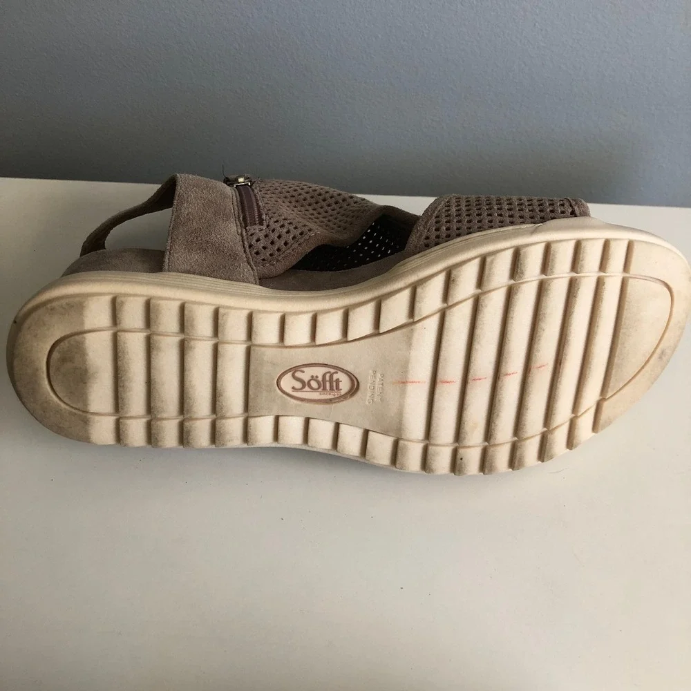 Sofft Womens Shandi Caged Zip Slingback Wedge Sandal Size 9.5M Tan‎ Mauve Summer